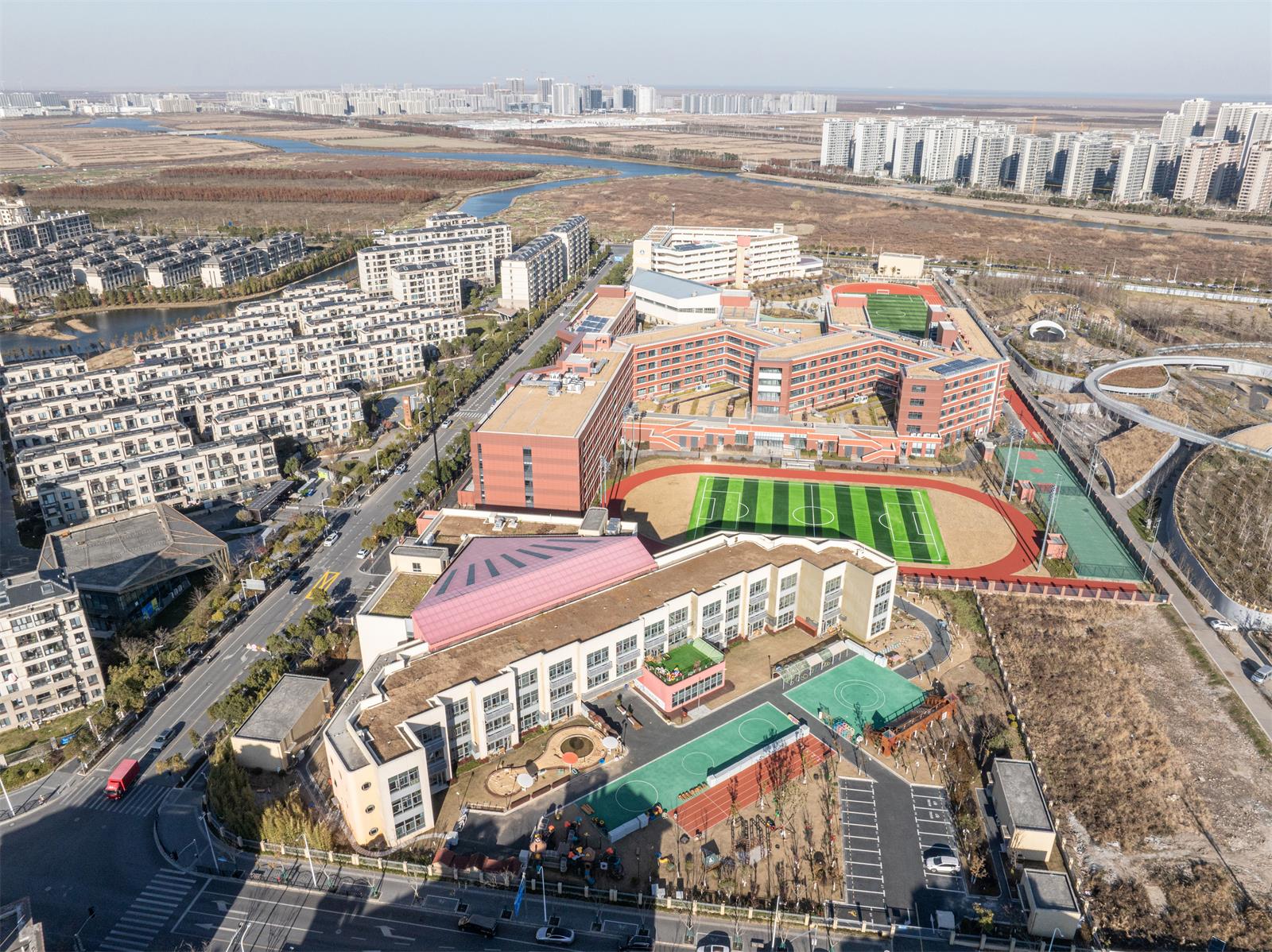 华东师范大学附属浦东临港幼儿园